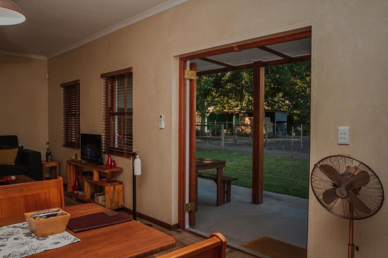 Dolittle Cottages Swellendam Exterior photo