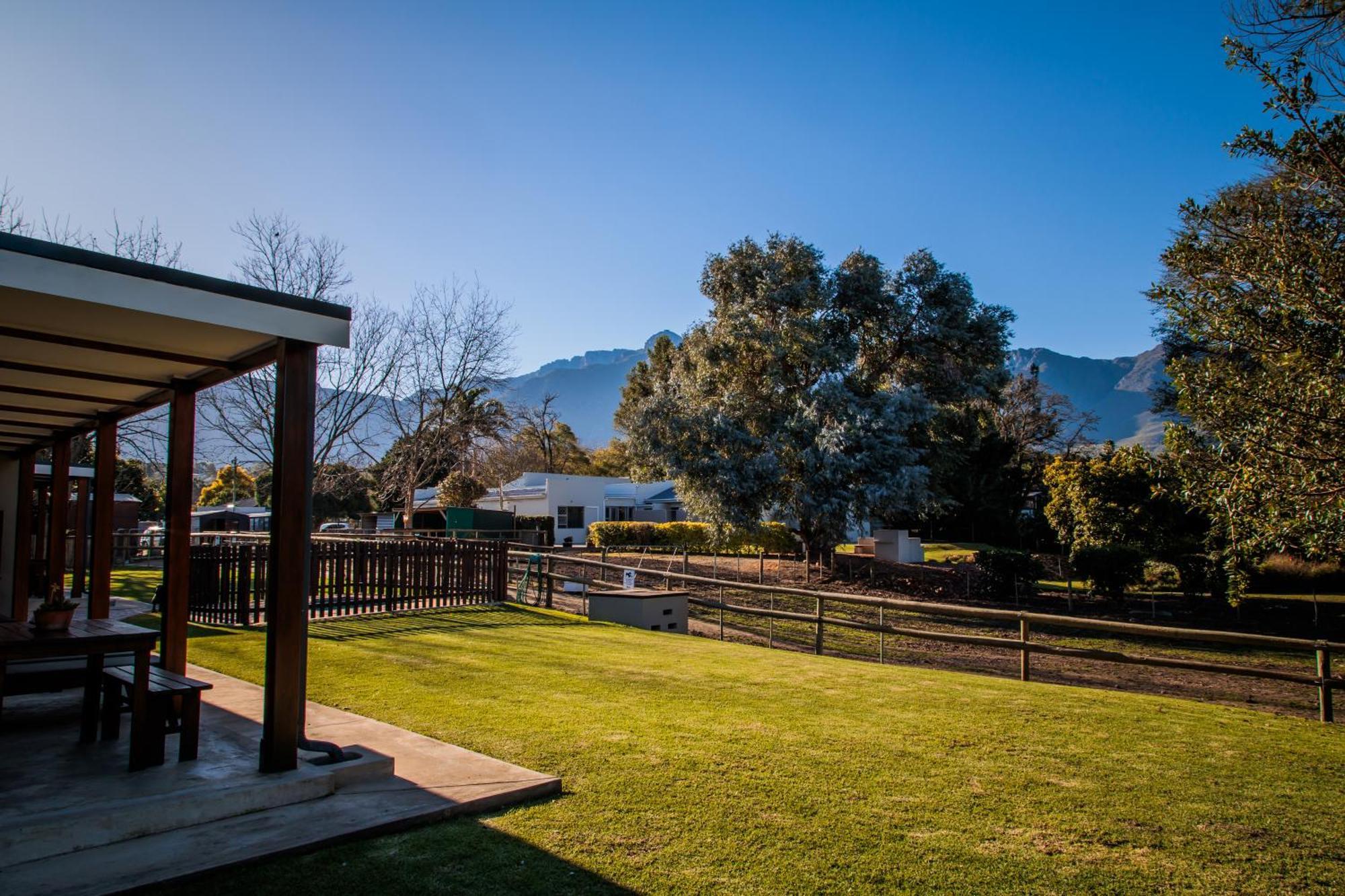 Dolittle Cottages Swellendam Exterior photo